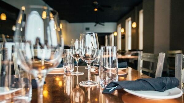 Restaurantes, bares y cafeterías